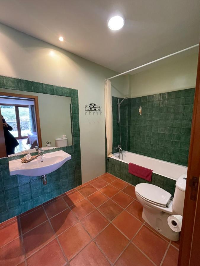 Quinta Do Salgueiro B&B - Turismo Rural Фрейшу-ди-Эшпада-а-Синта Экстерьер фото