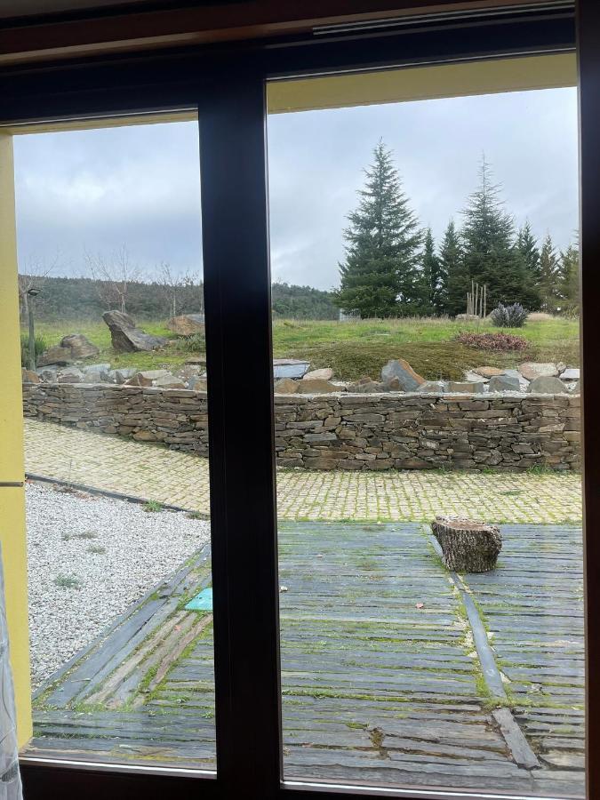 Quinta Do Salgueiro B&B - Turismo Rural Фрейшу-ди-Эшпада-а-Синта Экстерьер фото